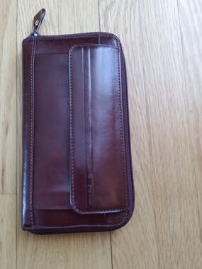 Women's Zip-Around Leather W Wallet in Dark Brown Handmade